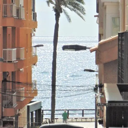 Heraclio. Atico A 150m Del Mar Apartman