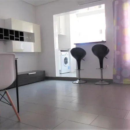 Heraclio. Atico A 150m Del Mar *